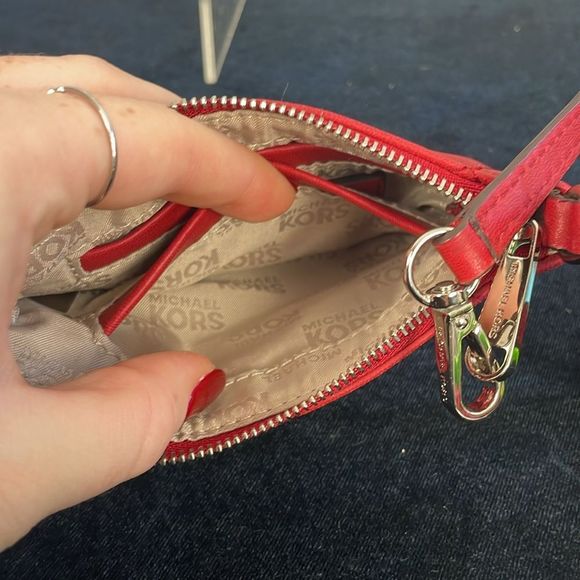 Michael Kors Red Leather Quilted Pouch Wallet - Picture 9 of 9